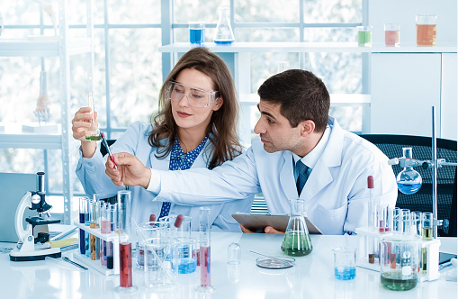 Menjelajahi Konsep Ilmu Pengetahuan dalam Perspektif Safak Muhammad